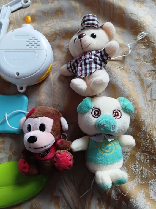 Карусель на дитяче ліжечко