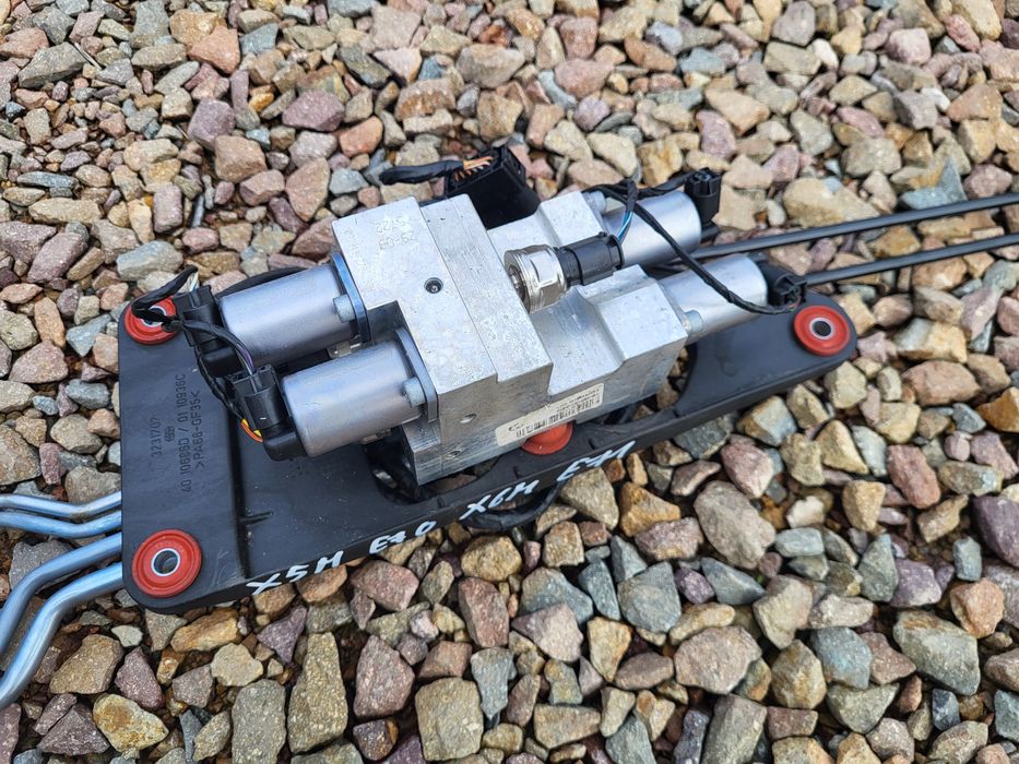 Pompa Hydrauliczna Zawieszenia Dynamic bmw x5m e70 x6m e71 v8 4.4 555k