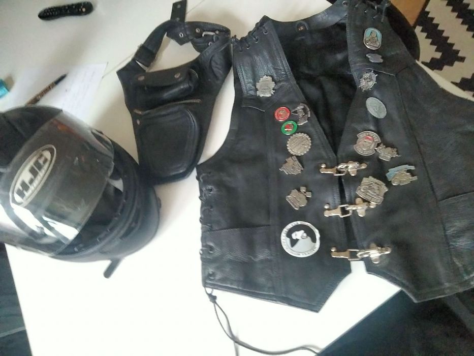 Kask,skórzana kamizelka    felgi stalowe  5x100 15