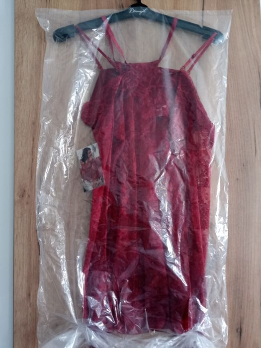 Sukienka że stringami malinowa Dreamgirl rozmiar M