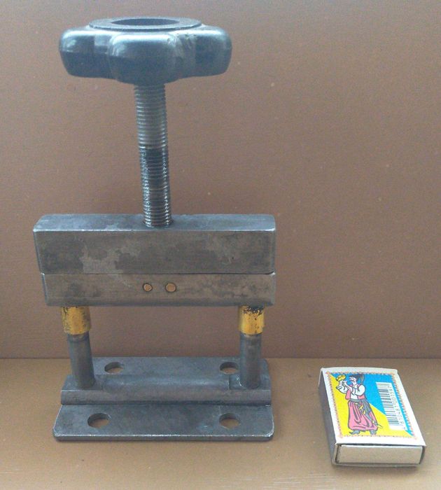 Тиски Струбцина Зажим - Качественный военный немецкий инструмент Рейх