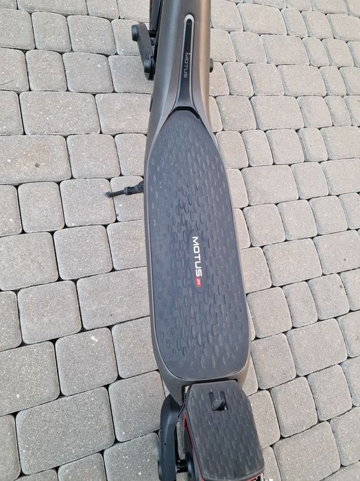 Motus 10 pro urban na gwarancji