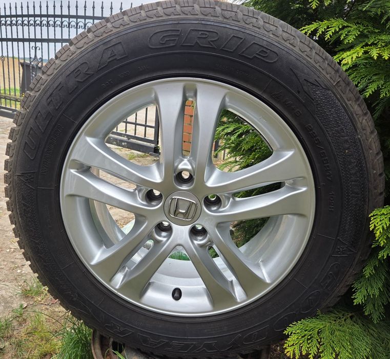 Felgi Oryginał Honda HR-V 6,5Jx17 ET40 5x114,3 opony zima 225/65R17