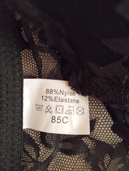 Бюстгальтер черный c застежкой спереди новый