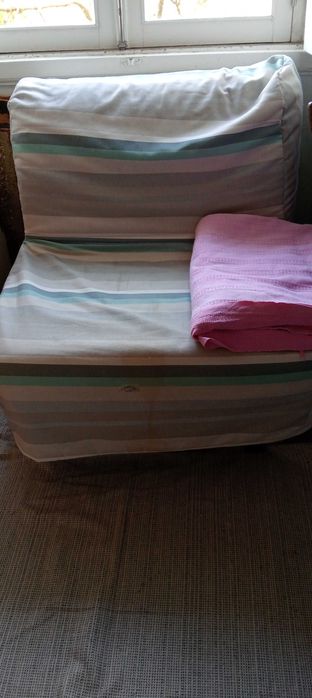 Sofá cama single IKEA