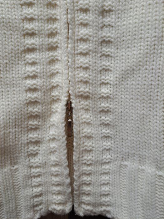 Sweter damski na zamek nowy