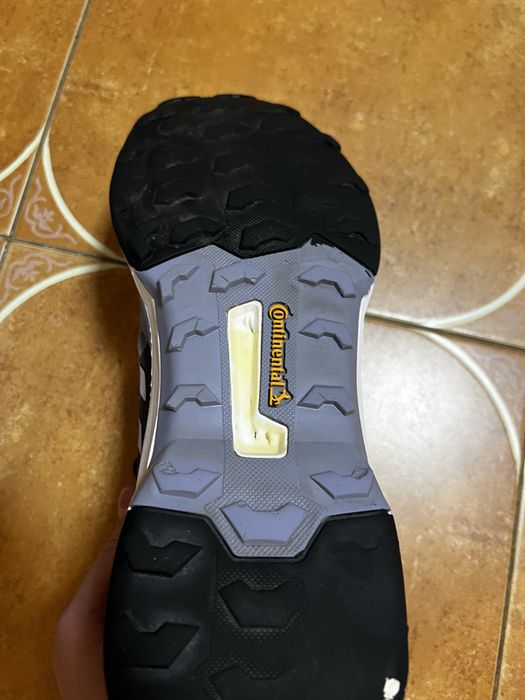 Кросівки adidas gore-tex