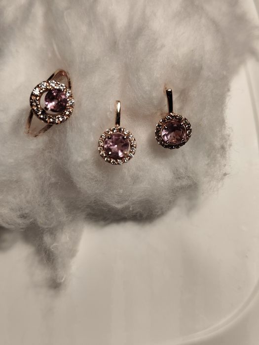 Сережки та каблучка