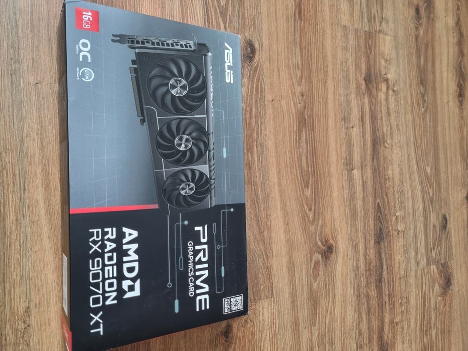 Nowa zaplombowana karta graficzna radeon rx 9070xt