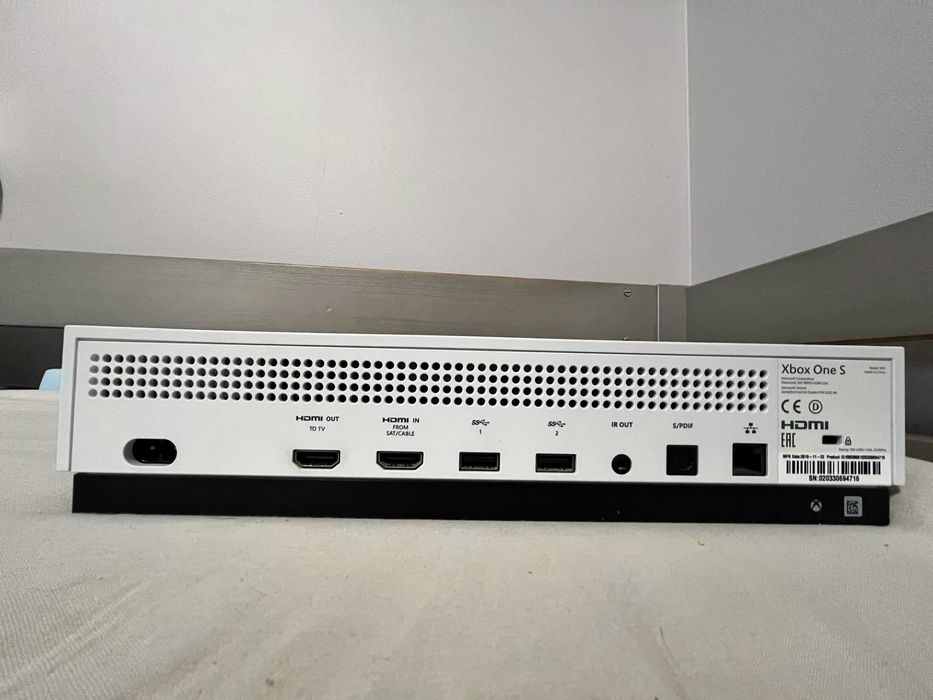 Xbox One S 1 tb