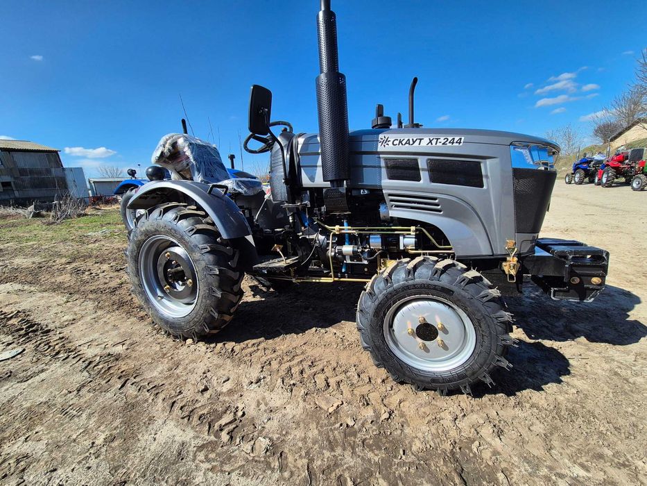 Трактор Скаут 244 ХТ новая модель редукторный мост