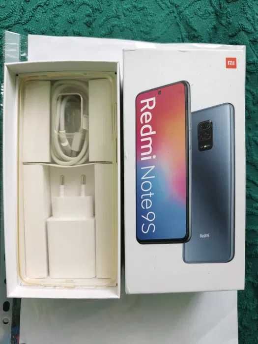 Смартфон Xiaomi Redmi Note 9s