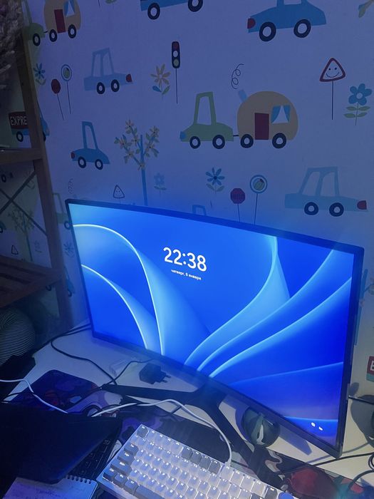 монитор Samsung C27R500FHI