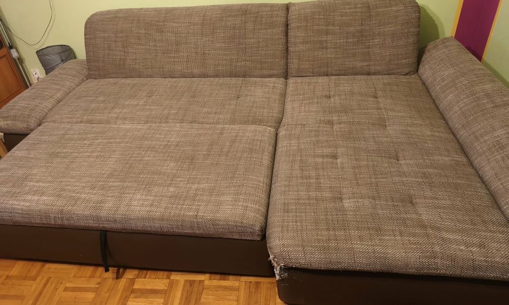 Pranie tapicerki meblowej- Ozo Carpet Clean