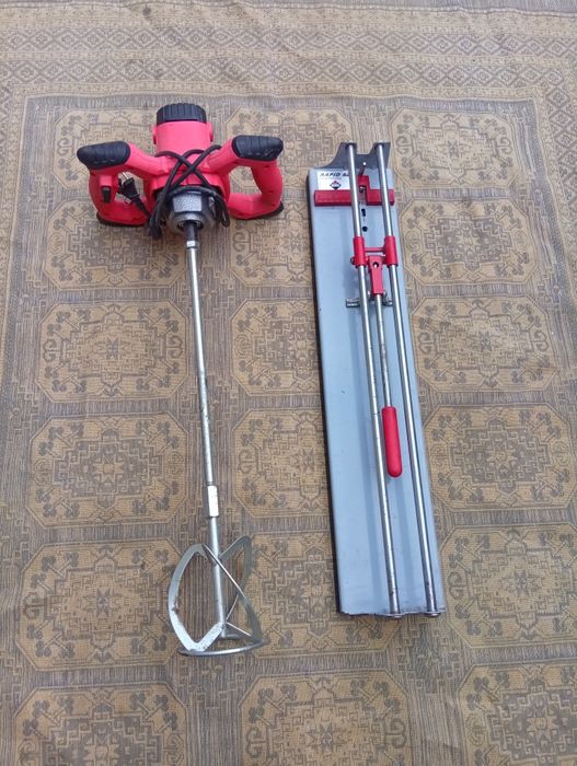 Máquina corte azulejo e misturador de cola