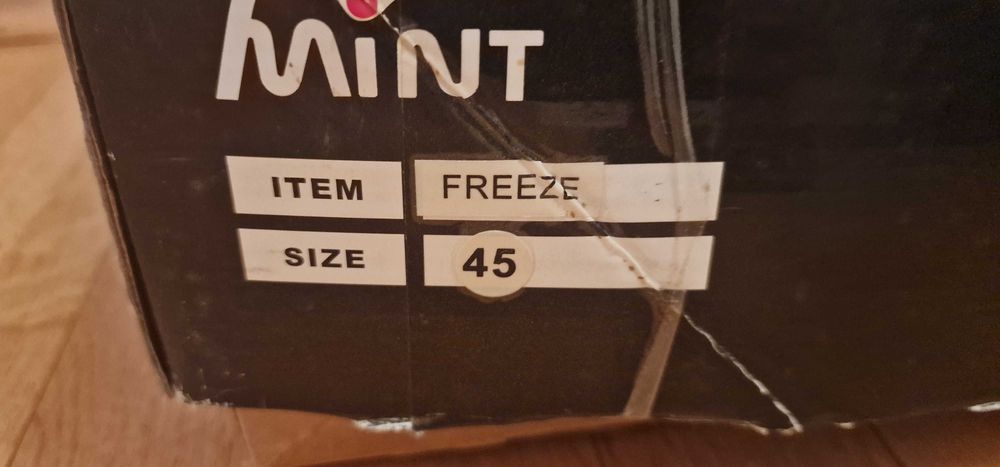 Коньки ледовые mint ice skate 45 р (новые)