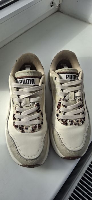Кросівки жіночі PUMA