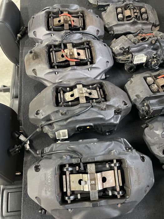 Суппорта передние задние Brembo Audi Q7 Touareg