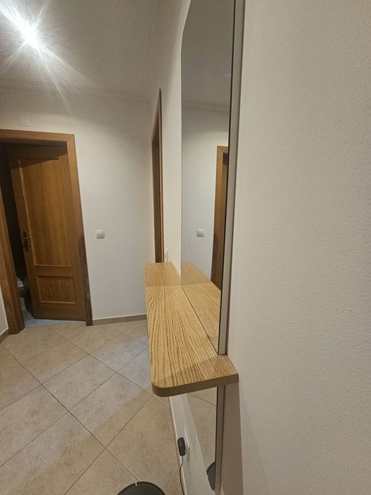 Espelho com prateleira 80x120 cm em MDF