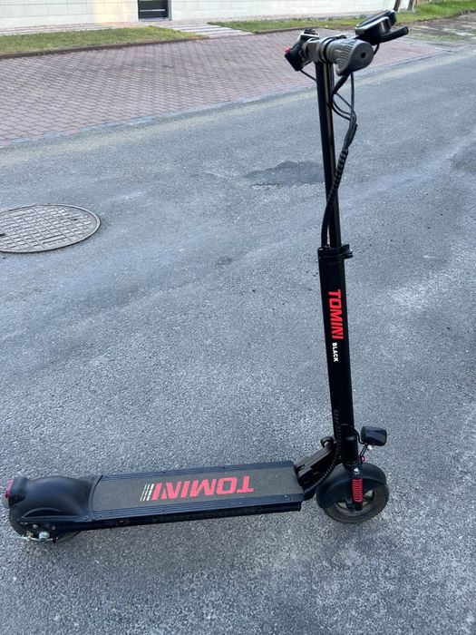 Hulajnoga Tomini Black H05