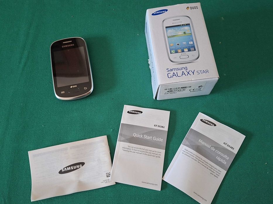 Samsung GT-S5282 Galaxy Star + Caixa e Manuais - Telemovel vintage não funcional