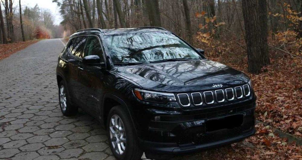 Продам jeep cherokee 2023