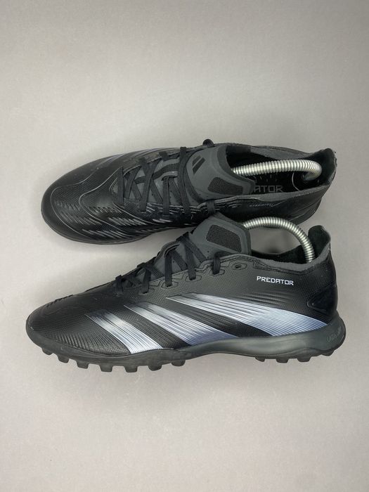 Adidas predator футбольні сороконожкі оригінал 42р адідас сороконожки