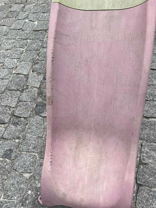 Escorrega com ligação de água