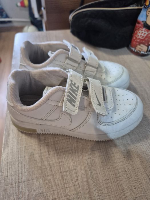 Sprzedam adidasy nike 30