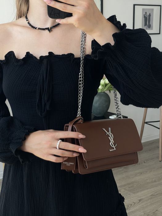 Жіноча сумочка клатч Saint Laurent гладка