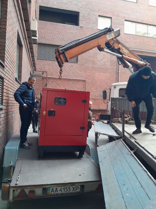 Генератор дизельний Франція 70кВА для банку