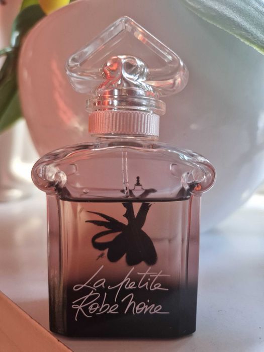 La. Petite Robe  Noire  Guerlain  oryginalne  perfumy  damskie