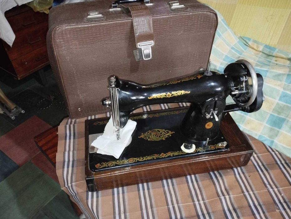 швейная машинка подолка и запчасти