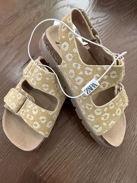 Дитячі шкіряні сандалі Zara
