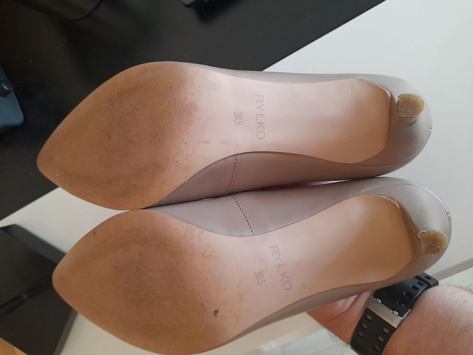 Damskie buty Ryłko rozmiar 38,5 skóra szpilki