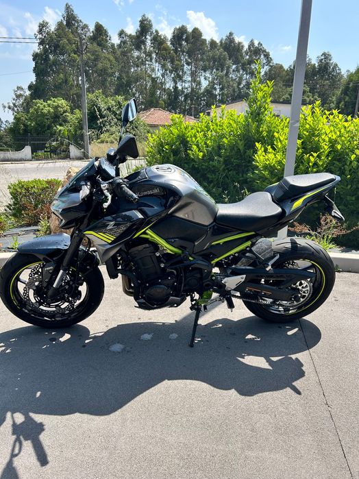 Mota Kawasaki z900