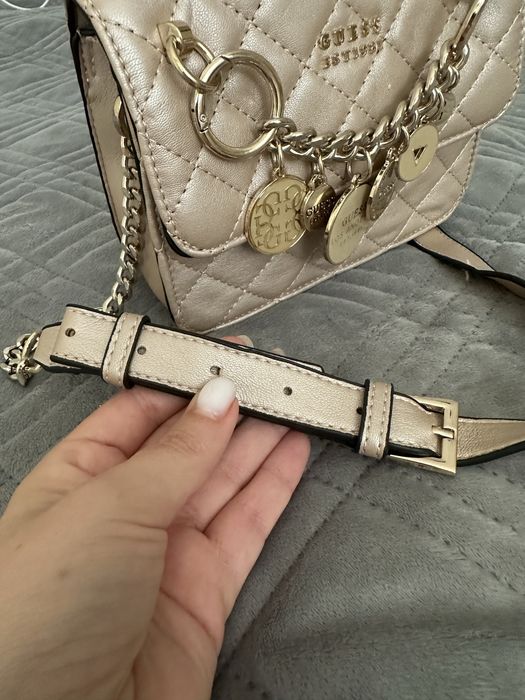 Сумочка жіноча Guess пудрова