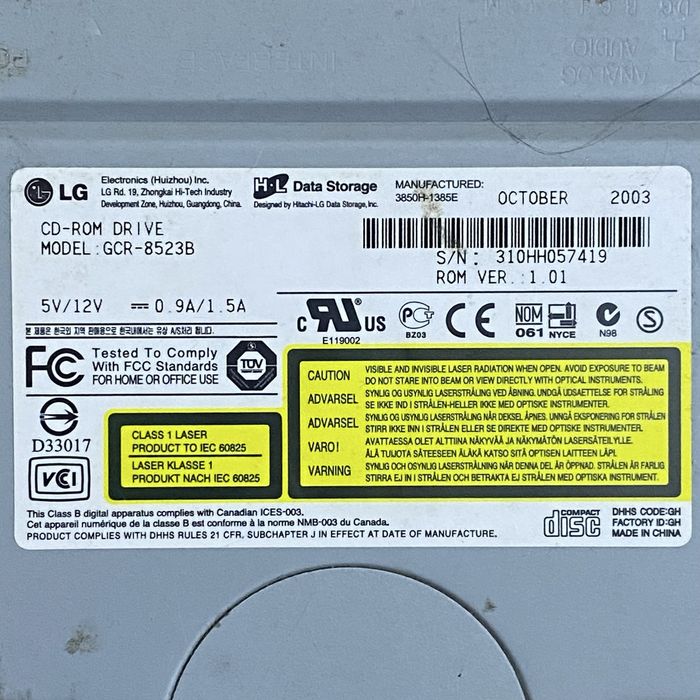 CD ROM drive LG Model : gcr 8523b