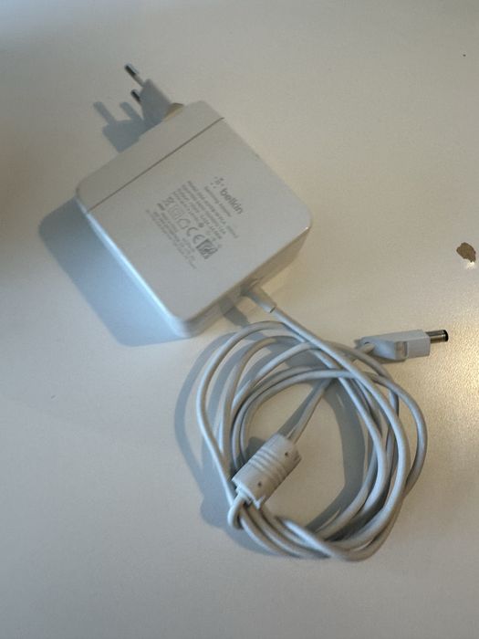 Belkin SOUNDFORM ELITE Coluna Inteligente Hi-Fi + Carregador Sem Fios