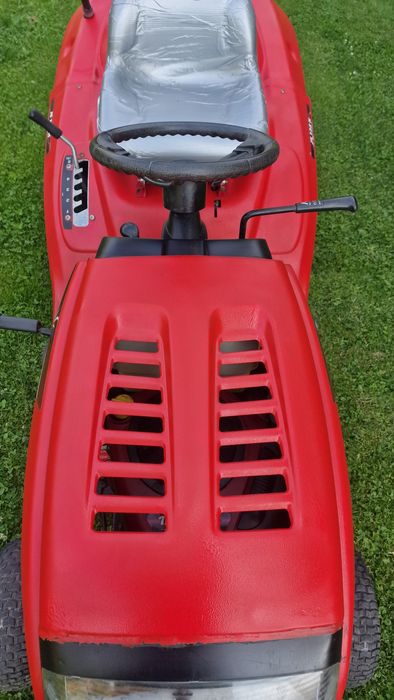 Traktorek kosiarka MTD