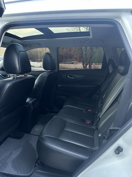 Nissan X Trail 2015