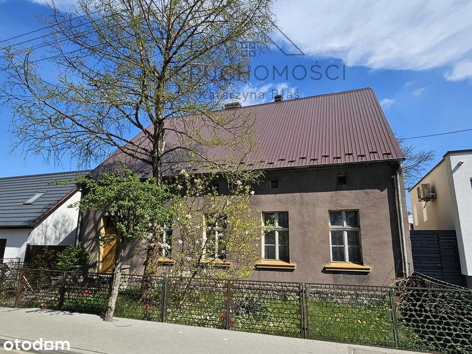 Dom dwu lokalowy w centrum Połajewa