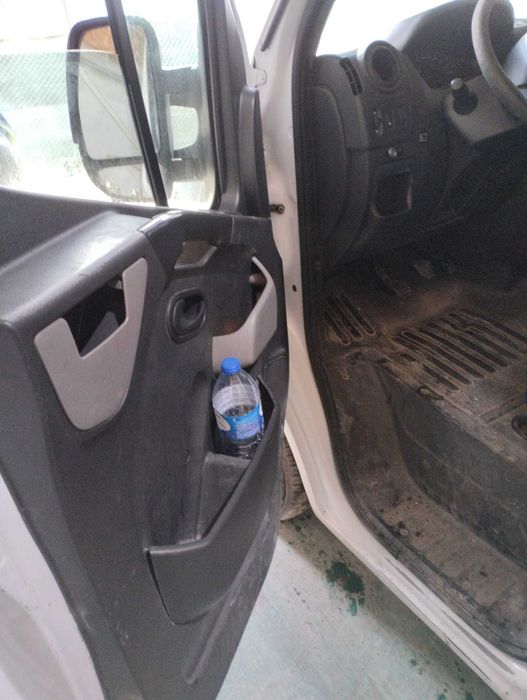 Oportunidade: RENAULT Master III (2019) Van 2.3 dCi Diesel 146 cv / 107 kW - Mecânica a 100% / Pronta a Trabalhar!