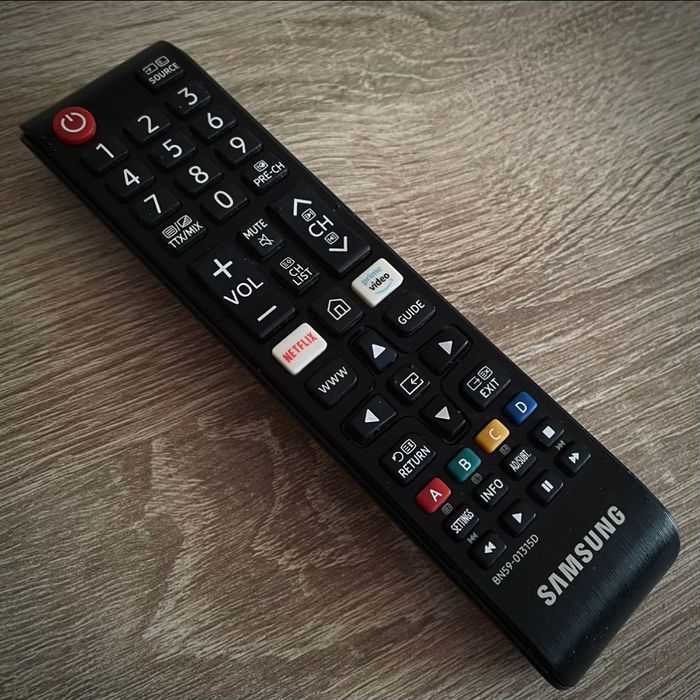 Tv Samsung + JBL PartyBox