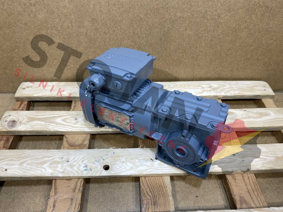 motoreduktor / przekładnia 0,37kW 71obr. 3fazowy SEW