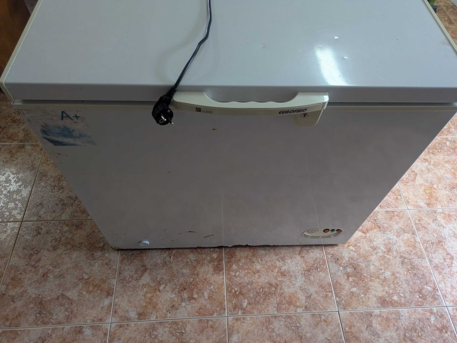 Arca congeladora 200Lt A+