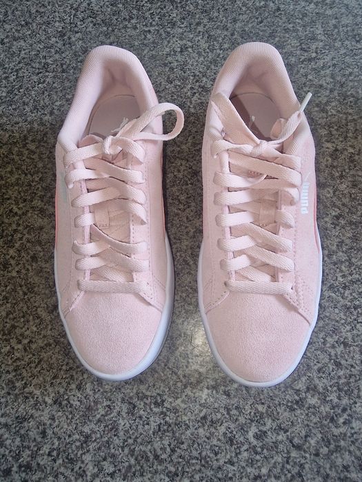 Buty sportowe Puma 22,5 cm, GRATIS 3 koszulki