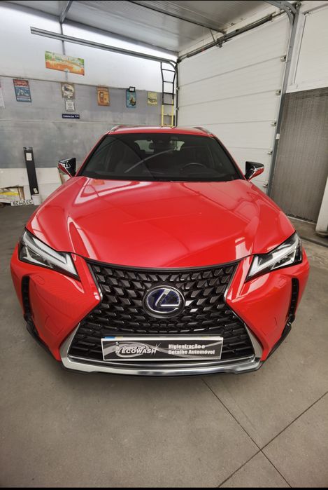 Lexus UX 300e elétrico