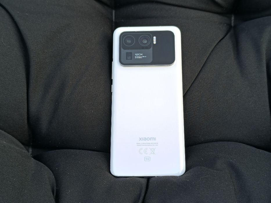 Xiaomi Mi 11 Ultra 12/256 ГБ — білий, ідеальний стан