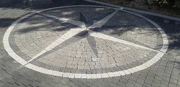 Kostka brukowa AVANTI płukana gr. 6 cm szara, grafit, żółta POLBRUK